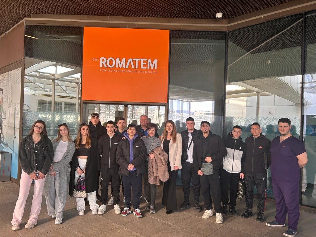 Romatem Visit Group Photo